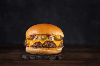 Festival de hambúrguer apresenta variedades de lanches com preços iniciais de R$ 39,90 em Salvador