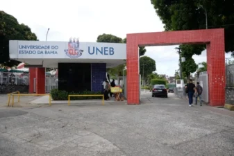 Professores da Uneb entram em paralisação nesta quarta-feira (10)