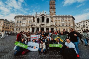 Imagem de Santa Dulce é levada ao Vaticano por missão baiana