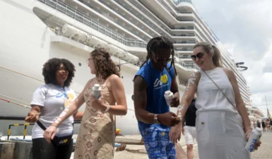 Primeiro cruzeiro de dezembro traz 5,2 mil turistas a Salvador