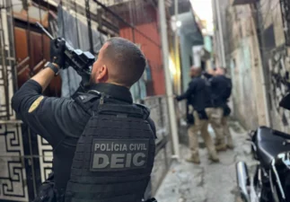 Polícia prende três envolvidos em fraude com boletos falsos em Salvador